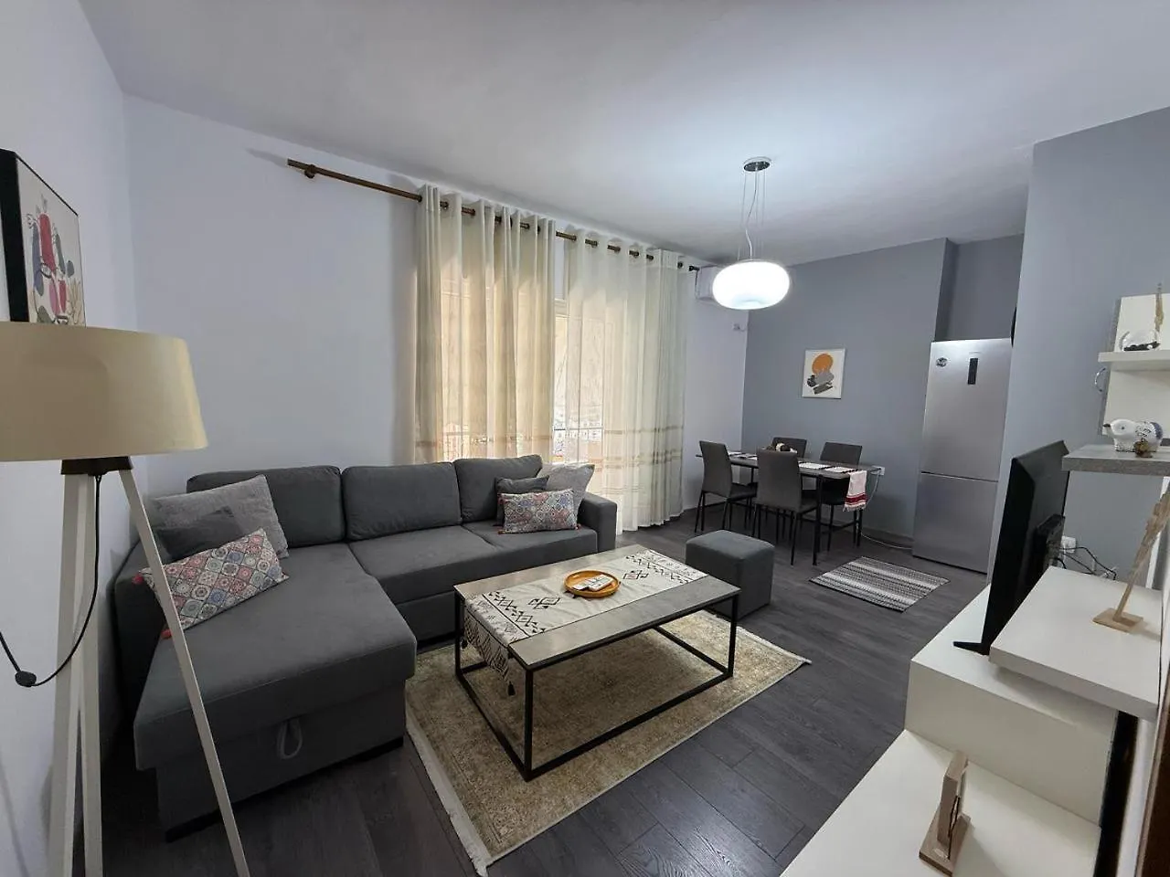 טיראנה Juli'S Central Spot אלבניה